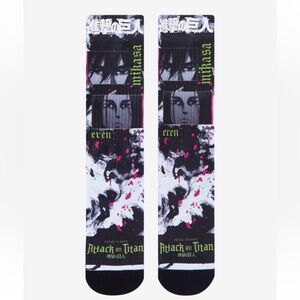 Attack‎ On Titans Eren & Mikasa Collage Crew Socks Hot Topic